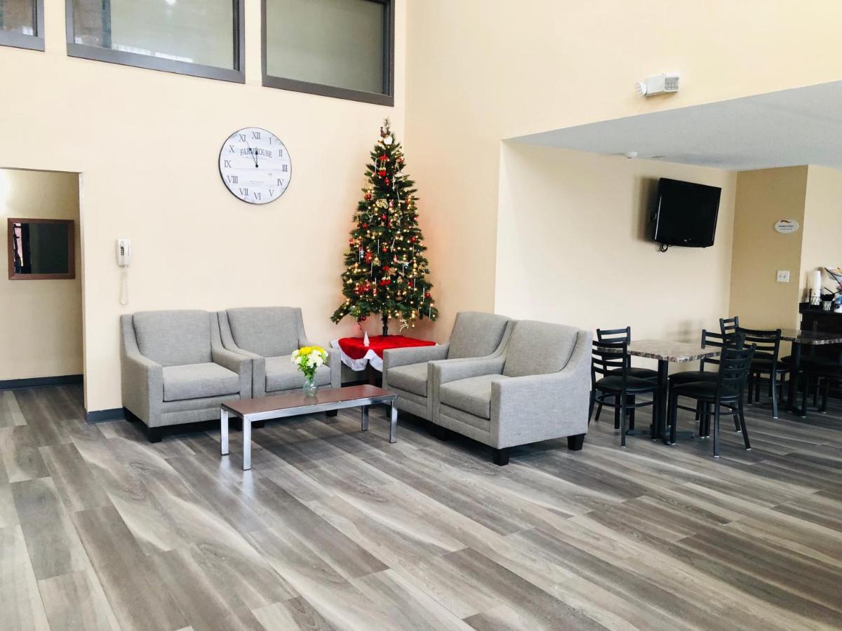 Baymont By Wyndham Hotel Joliet